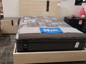 Teodora Queen Bed